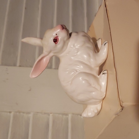 Vintage Ceramic Rabbits - Picture 3 of 9